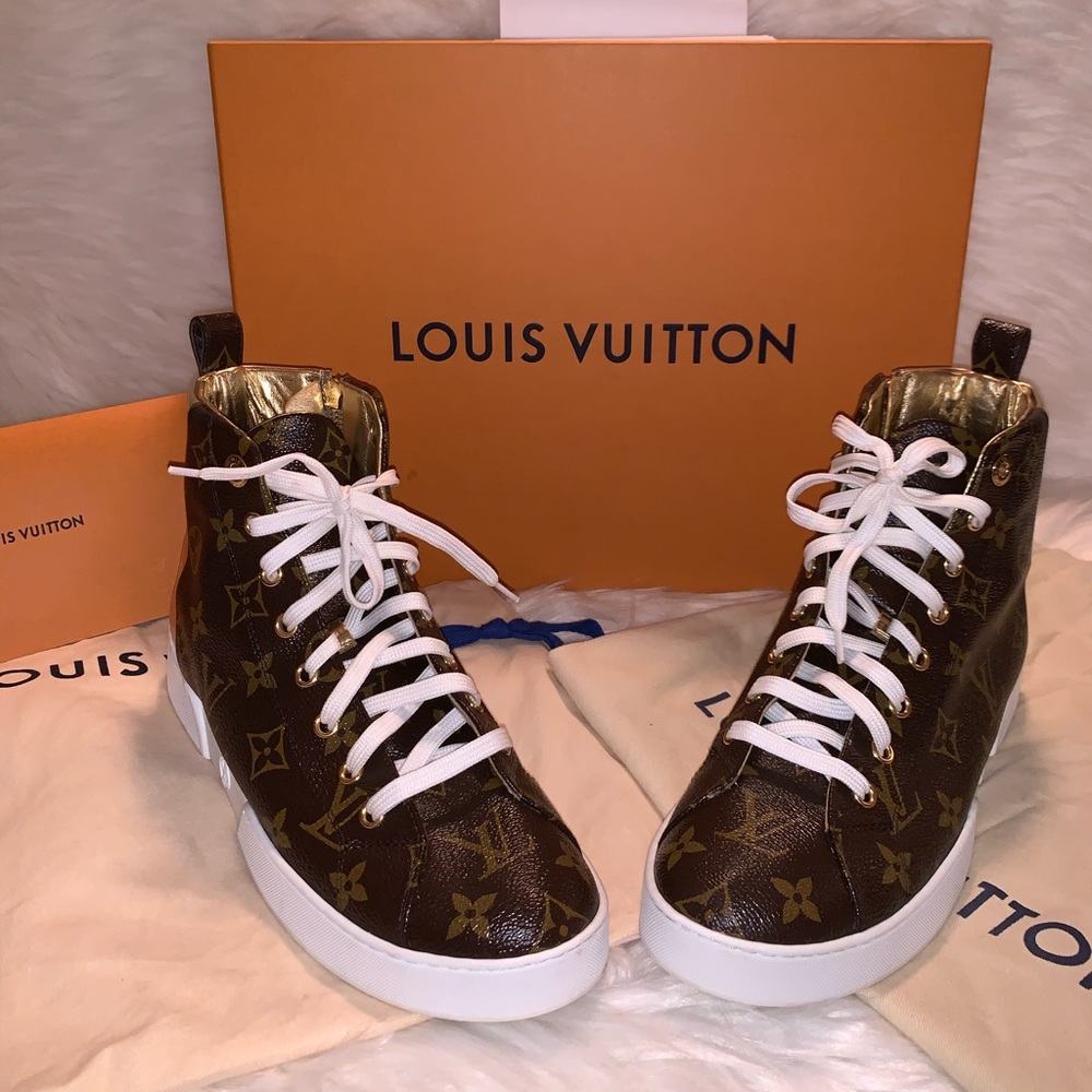 💯% Aunthetic LV Stellar Sneakers